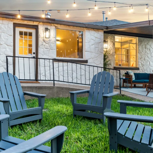 ShortTermRental_SanAntonio_147EEdgewoodPl_Out3